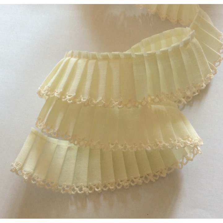 35mm Cotton Lace-edge Pleating