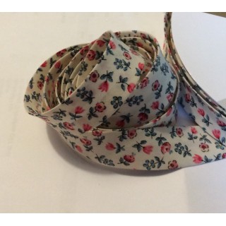 20mm Lace-edged Bias Binding